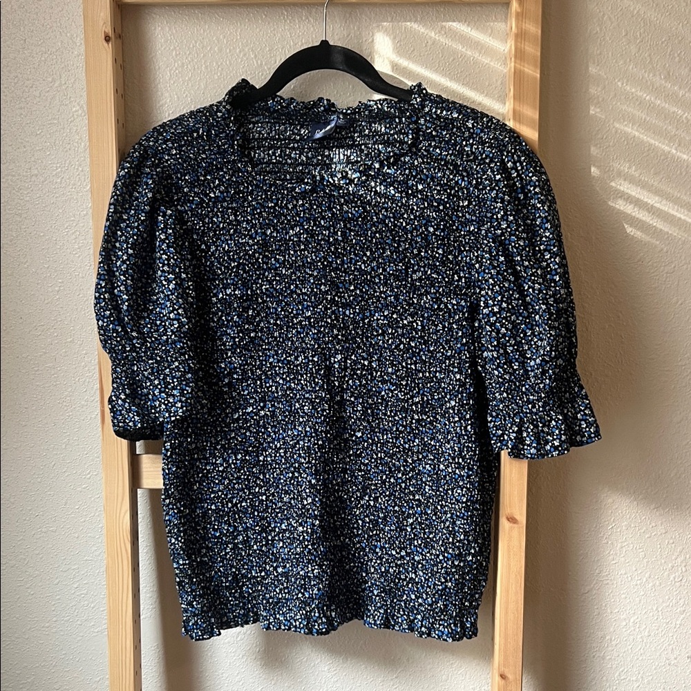 GAP Black and White Floral Blouse
